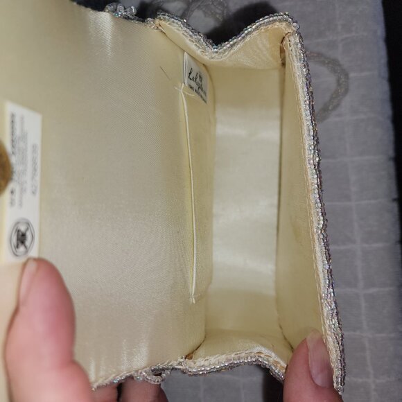 La Regale Beaded Purse-23in Strap - Picture 5 of 12